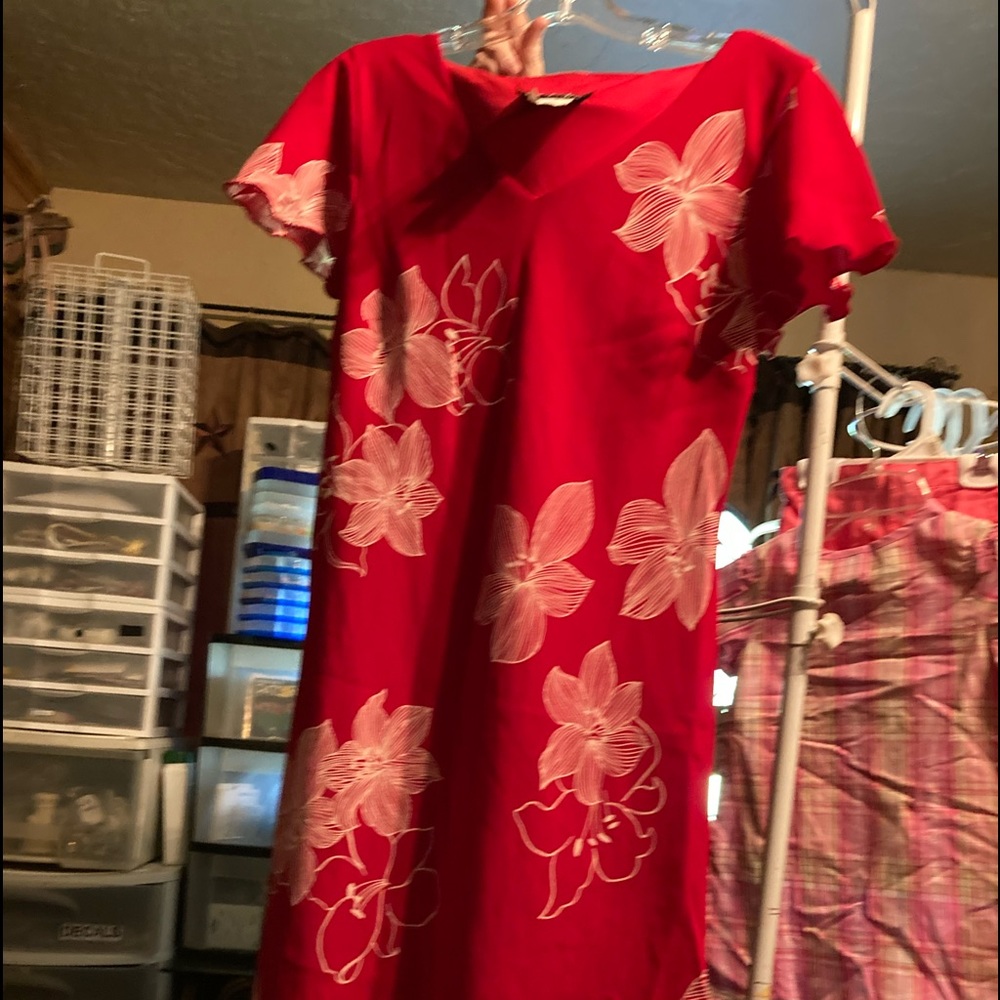 Beautiful red an white summer dress by S L Fashion